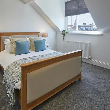 Host & - Upleatham Street * Saltburn-by-the-Sea